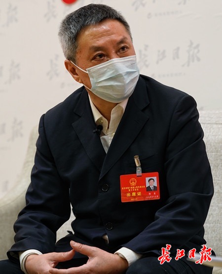 代表委员热议国家网安基地建设，建议永久设立中国网谷论坛
